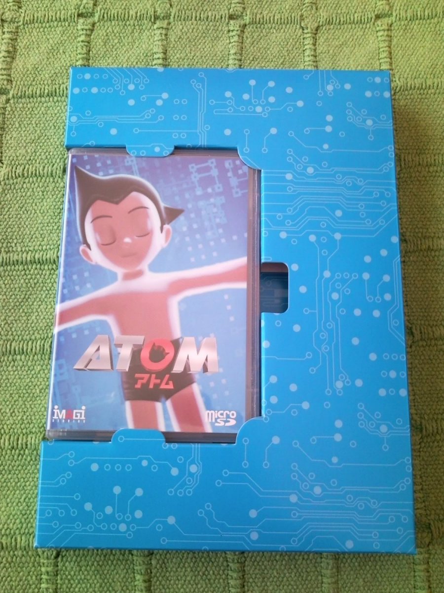 Atom Premium Box Japan (19).jpg