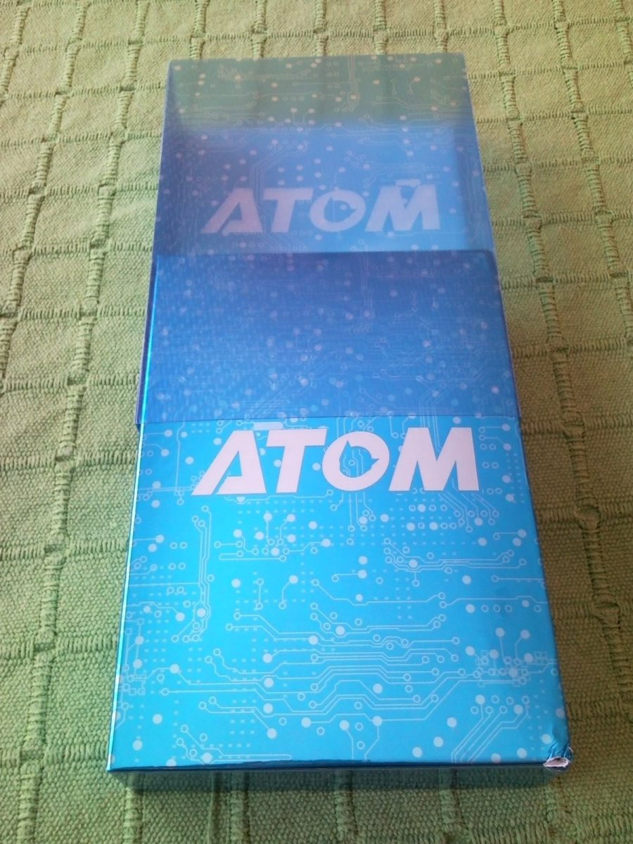 Atom Premium Box Japan (5).jpg