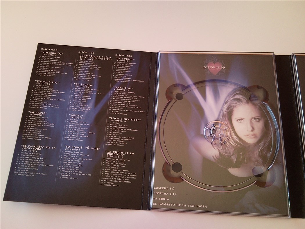 Buffy Cazavampiros - Edición Coleccionista Digipak ESP (24).jpg