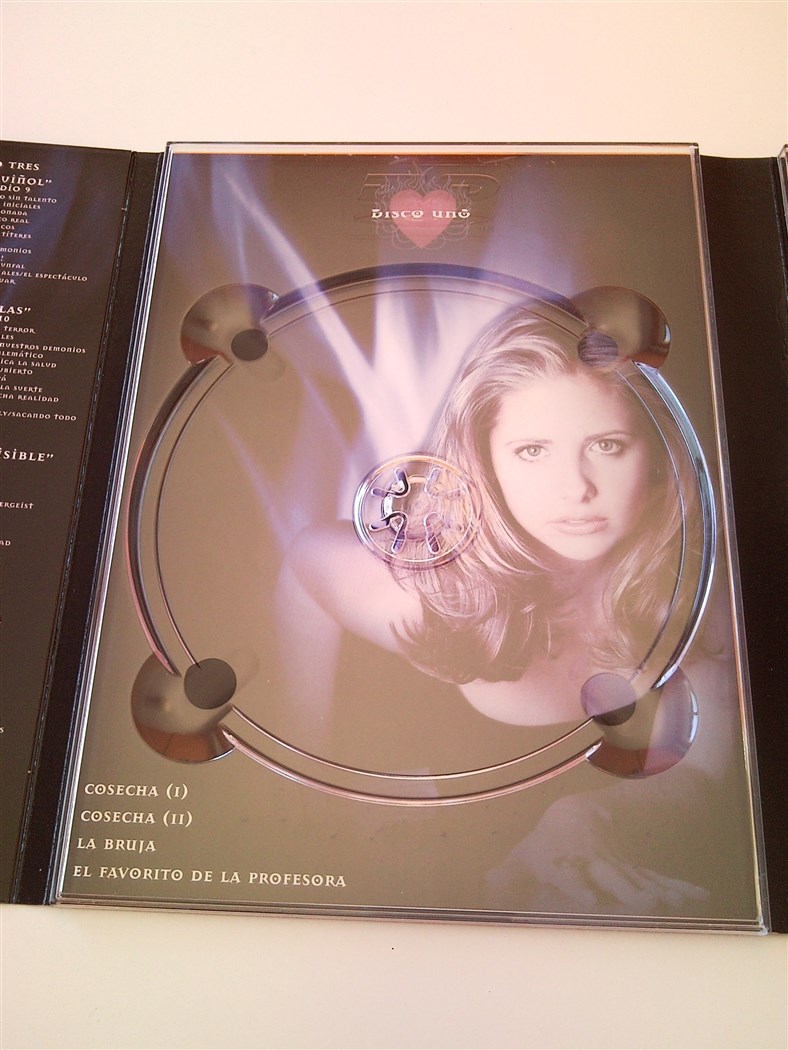 Buffy Cazavampiros - Edición Coleccionista Digipak ESP (26).jpg