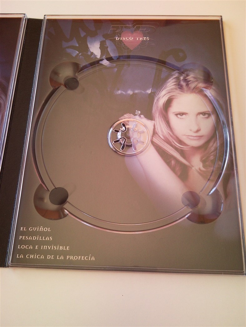 Buffy Cazavampiros - Edición Coleccionista Digipak ESP (28).jpg