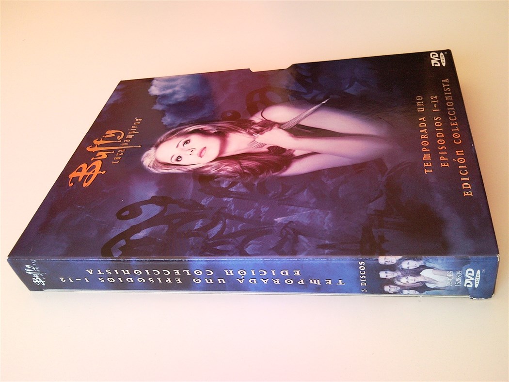 Buffy Cazavampiros - Edición Coleccionista Digipak ESP (5).jpg