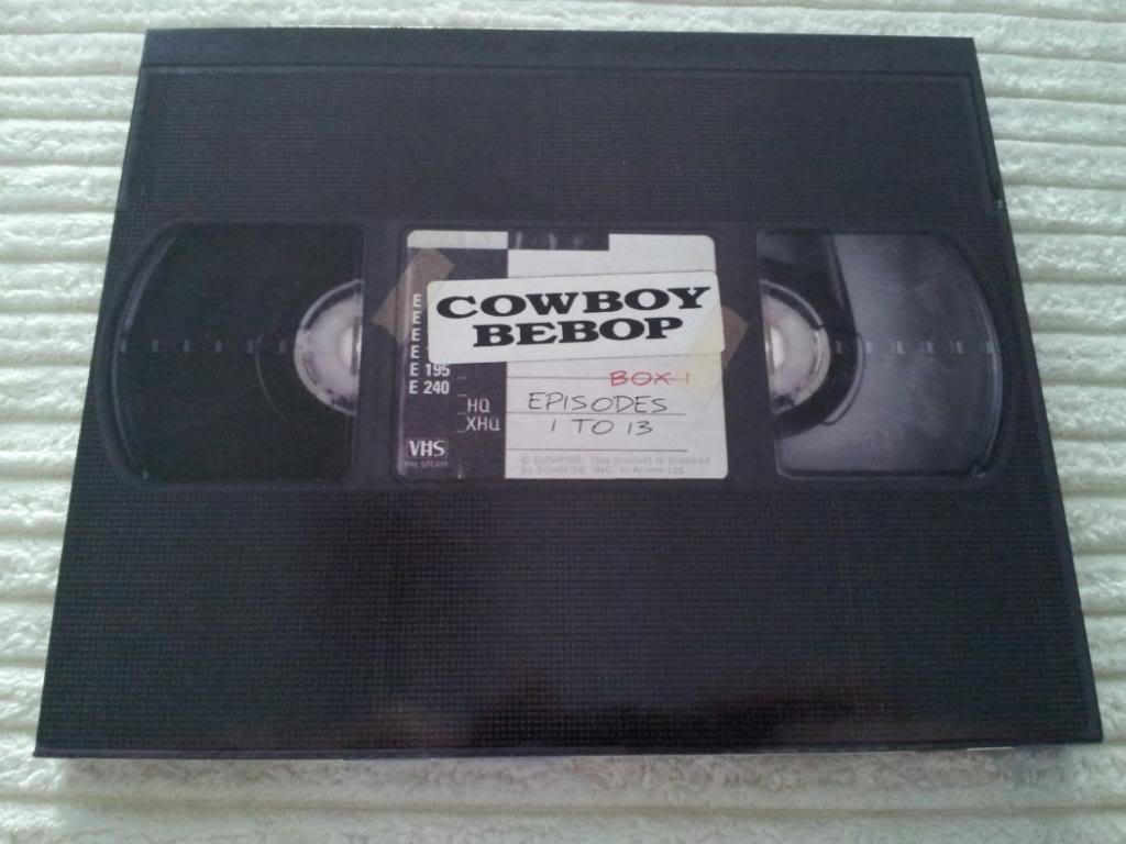 Cowboy Bebop Box 1 UK (7).jpg