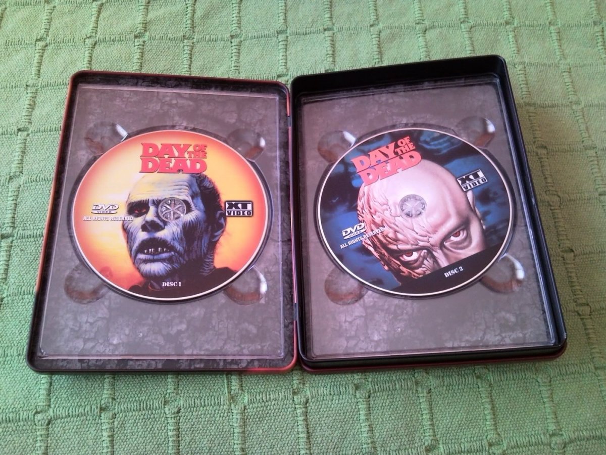 Day of the Dead - Premium Edition Tin Box Germany (8).jpg