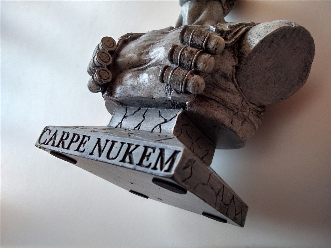 Duke Nukem Forever Balls of Steel Edition UK (99).jpg