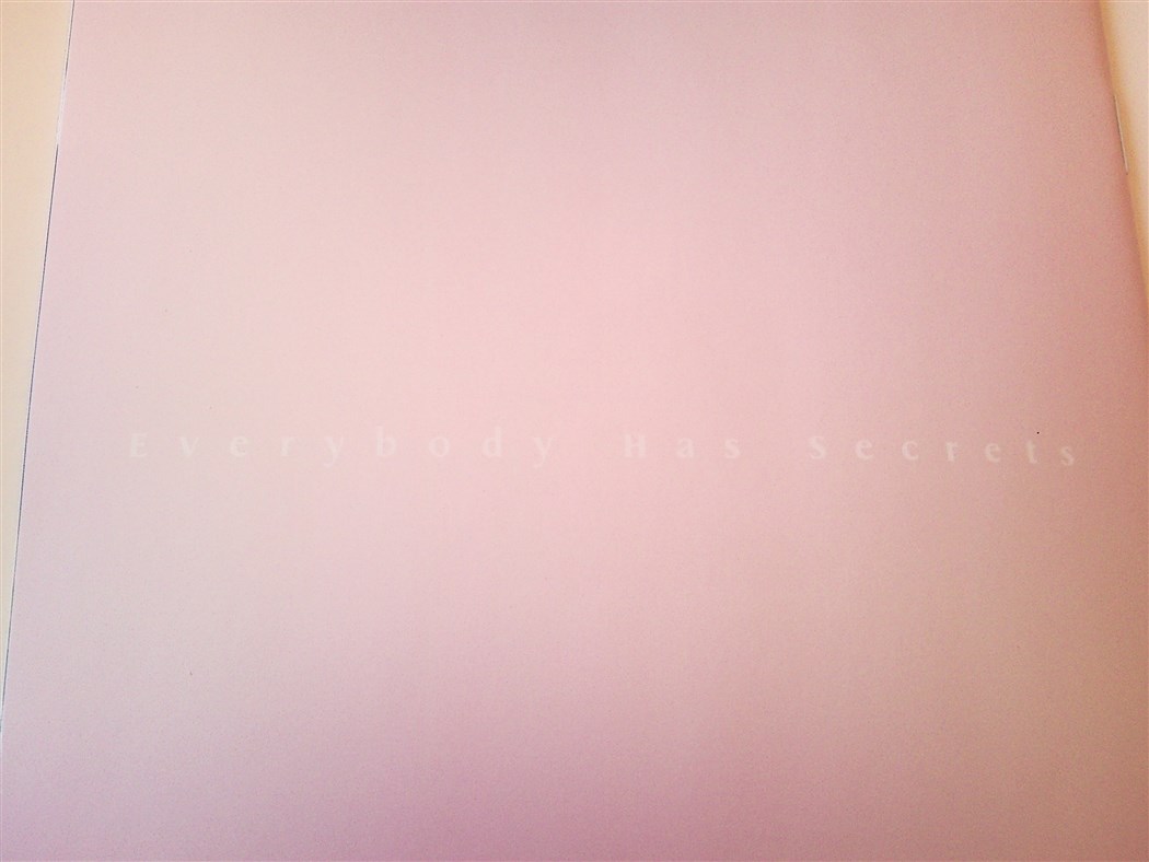Everybody Has Secrets Limited Edition Gift Set JAP (67).jpg