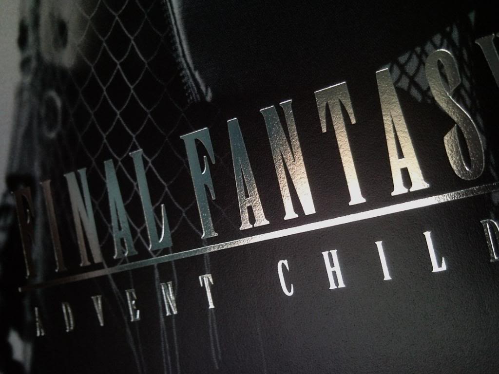 Final Fantasy VII Advent Children Limited Collector's Box Set Spain (13).jpg