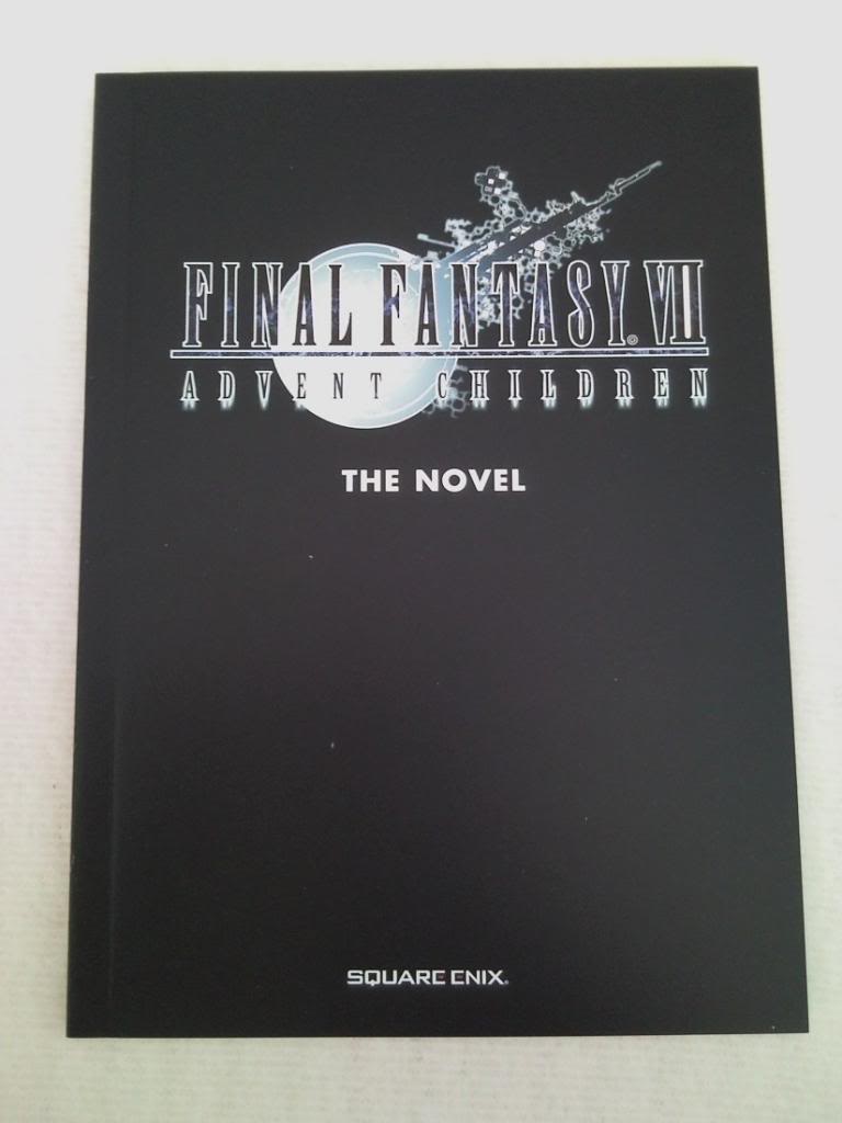 Final Fantasy VII Advent Children Limited Collector's Box Set Spain (18).jpg