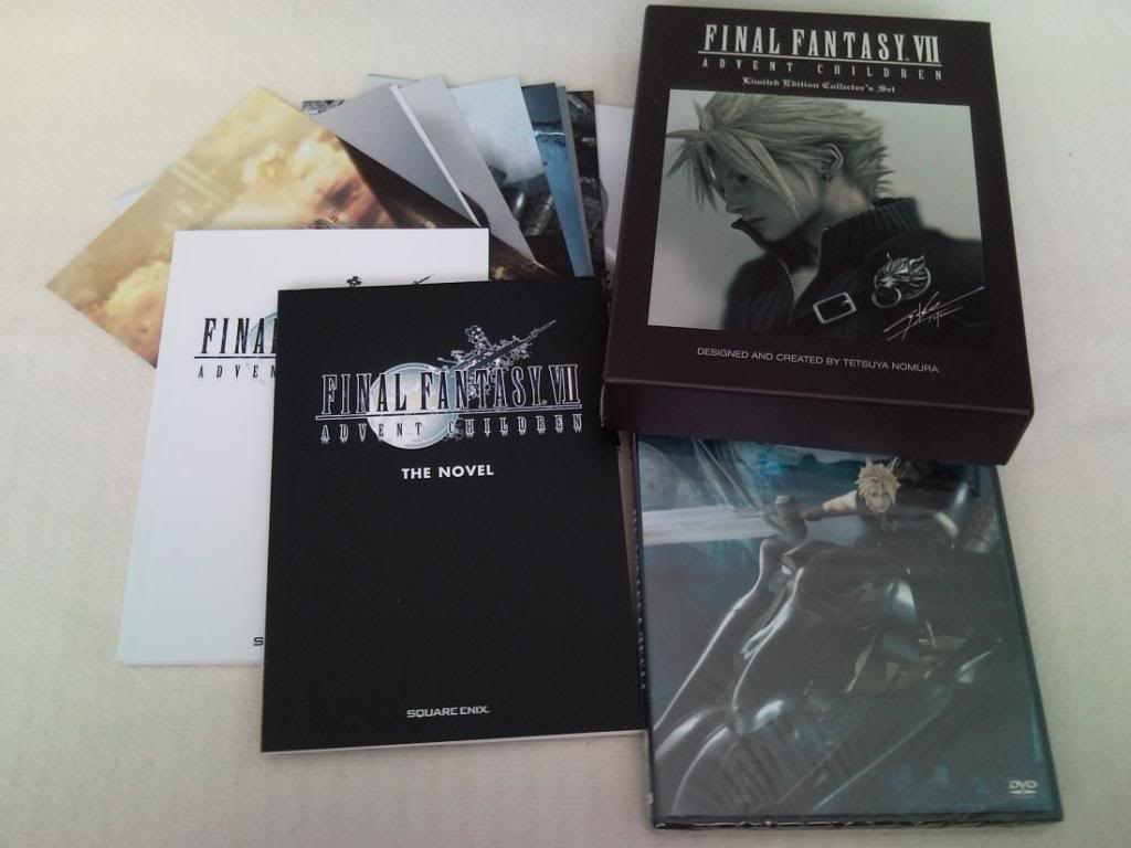 Final Fantasy VII Advent Children Limited Collector's Box Set Spain (26).jpg