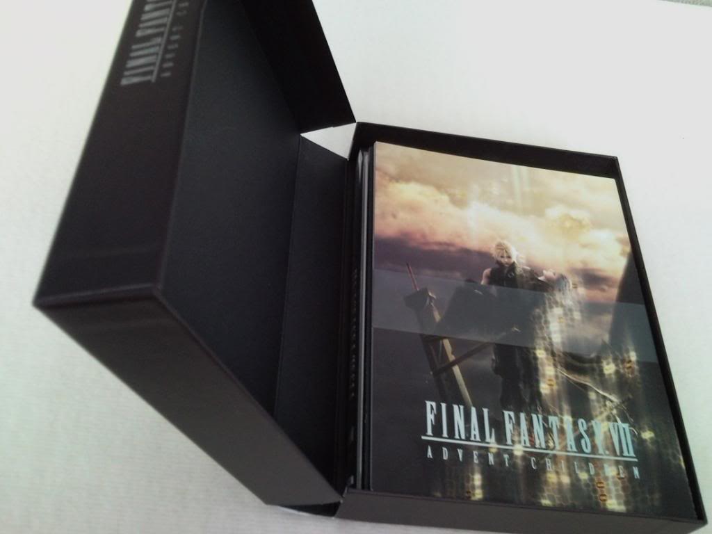 Final Fantasy VII Advent Children Limited Collector's Box Set Spain (7).jpg