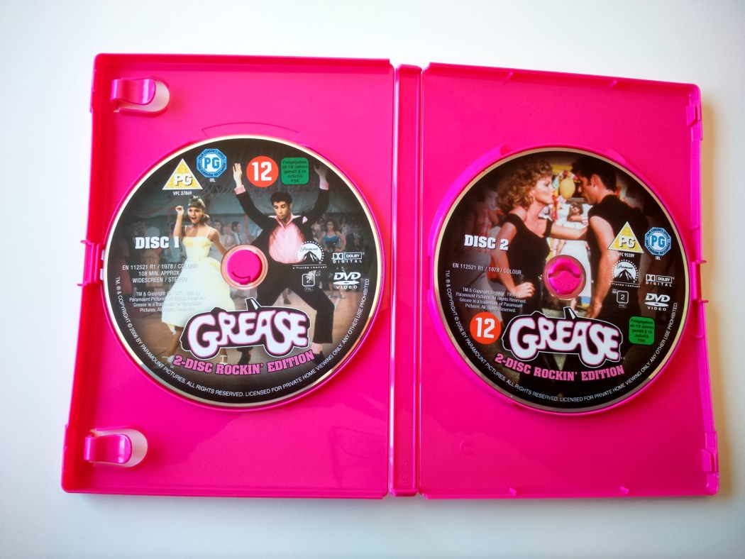 Grease Special Edition UK (21).jpg