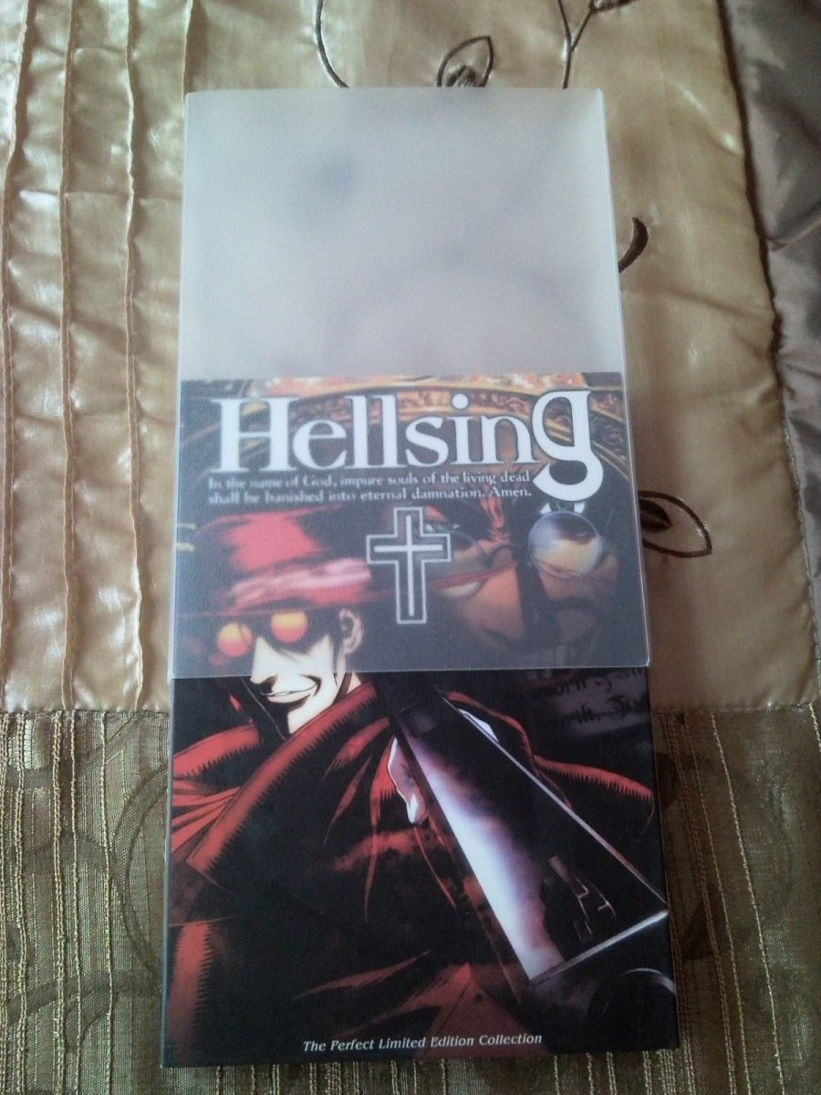 Hellsing The Perfect Limited Edition Collection Digipak China (2).jpg