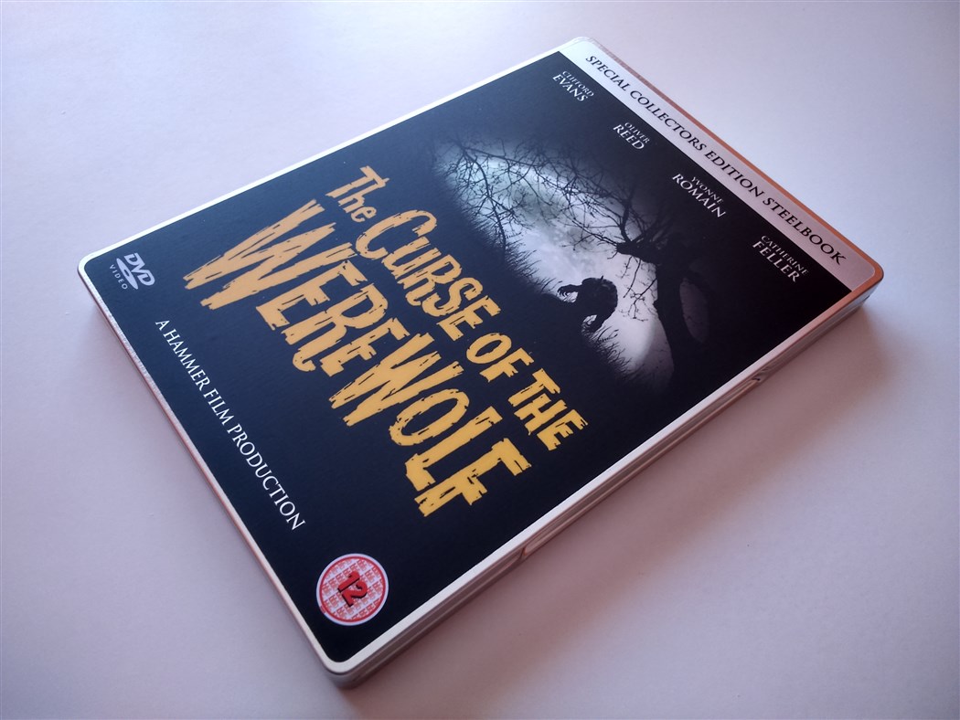 The Curse of the WereWolf  Special Collector Steelbook UK (4).jpg