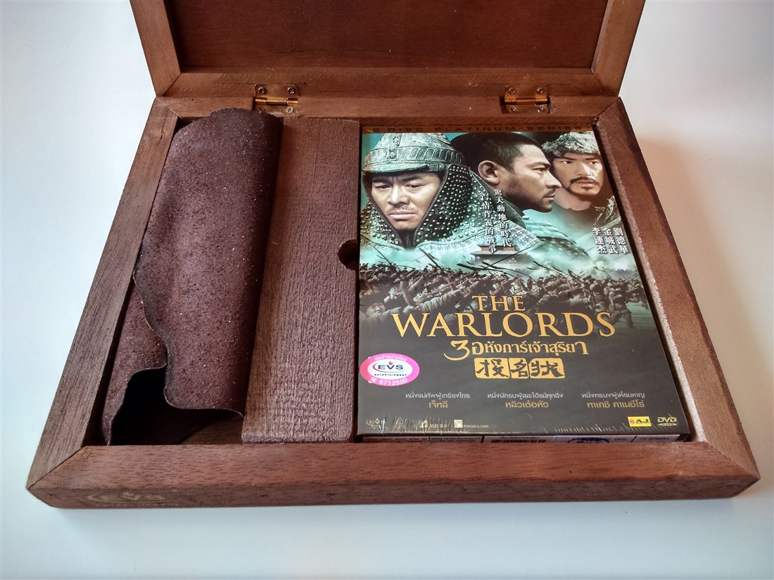 The WarLords Limited Collector Wooden Box TAI (15).jpg