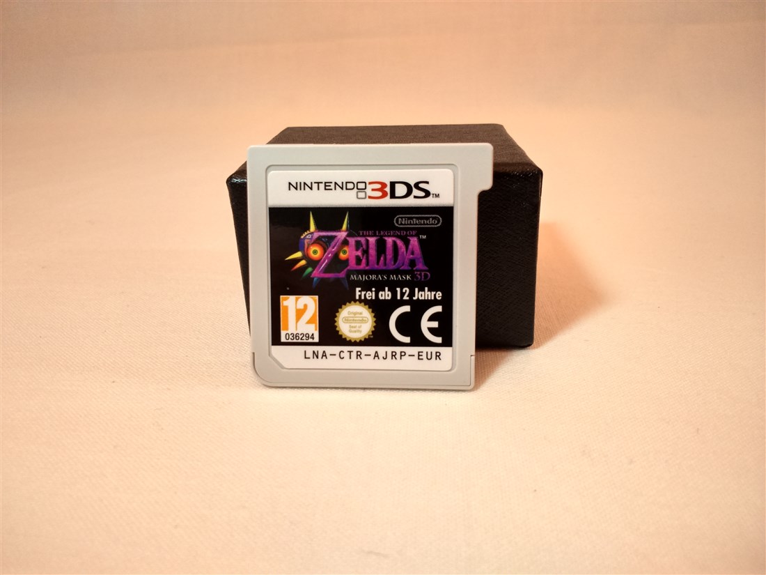 Zelda Majoras Mask 3D Special Edition ESP (72).jpg